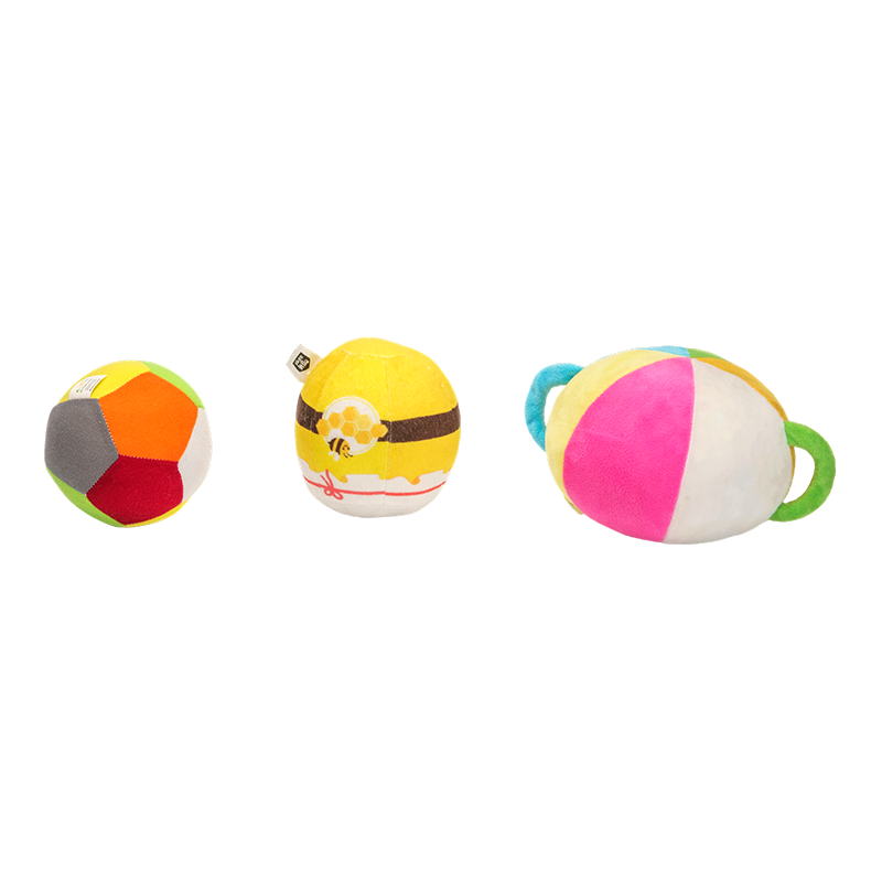 Pet-pleasing multicolor ball trio